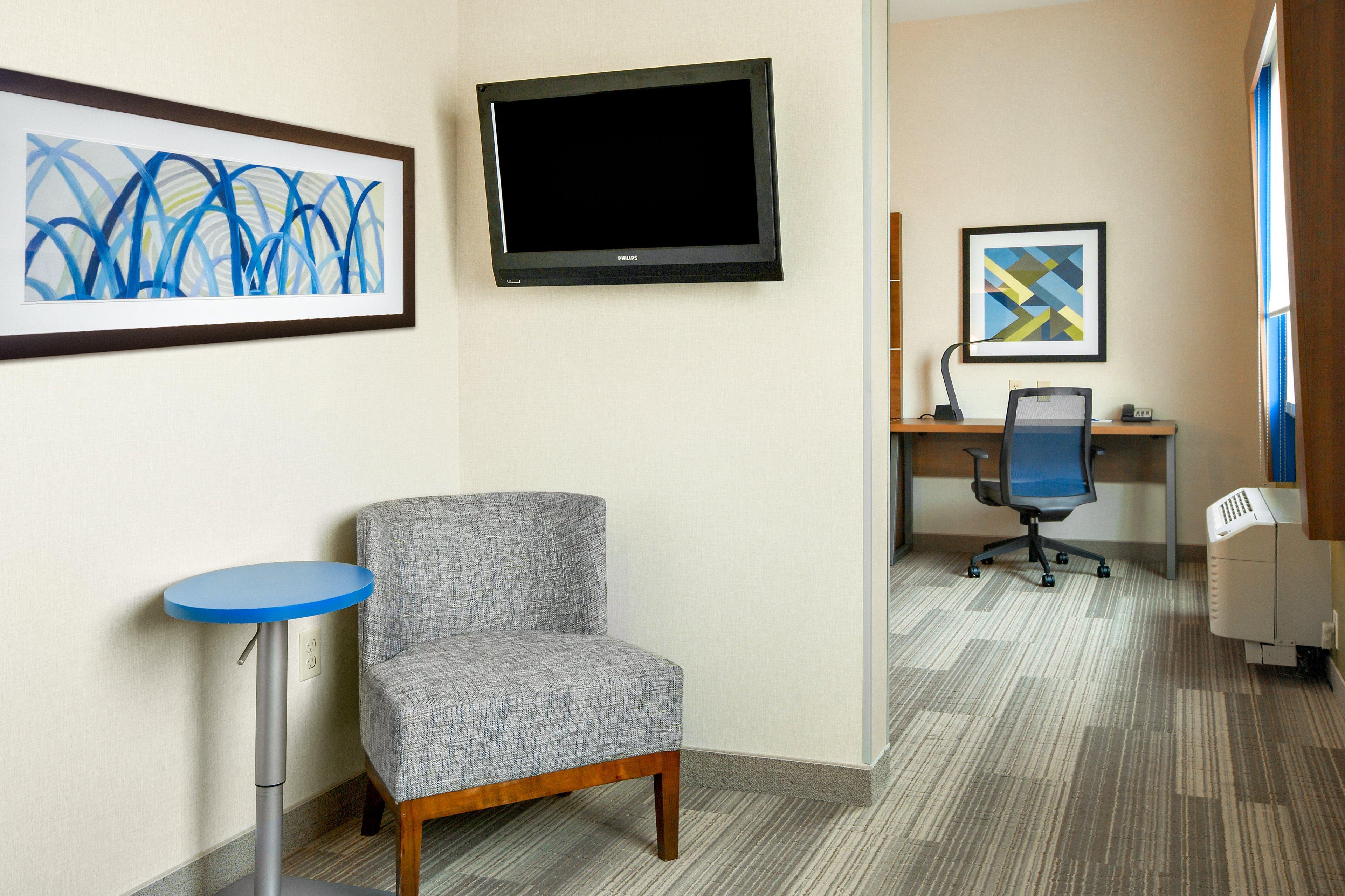 Holiday Inn Express Hotel & Suites Ontario By Ihg Esterno foto