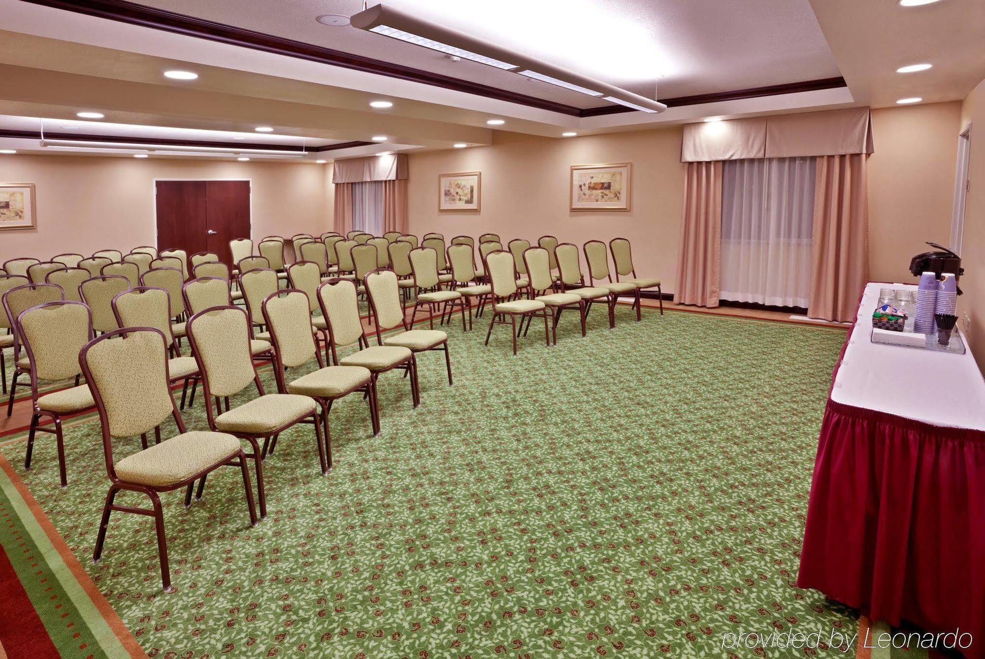 Holiday Inn Express Hotel & Suites Ontario By Ihg Esterno foto
